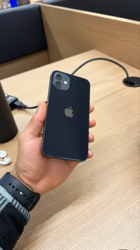 iPhone 12 64GB