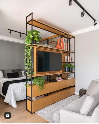 Rack industrial TV para quarto 