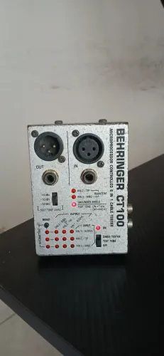 Testador de cabos behringer CT100 