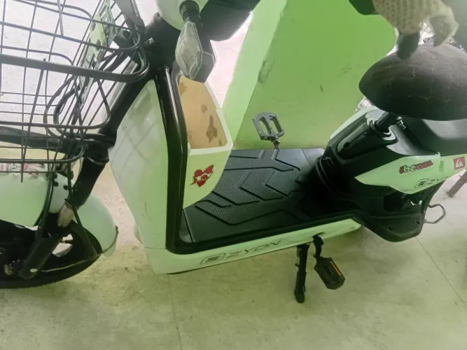 Bicicleta eletrica pra vende
