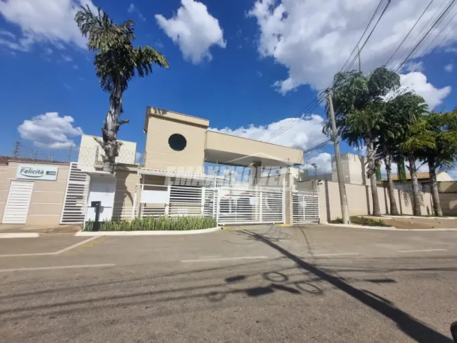 Imóvel localizado no condomínio Felicitá em Sorocaba/SP.