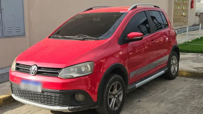 Volkswagen Crossfox 1.6 MI Total Flex 8V 5P 2011