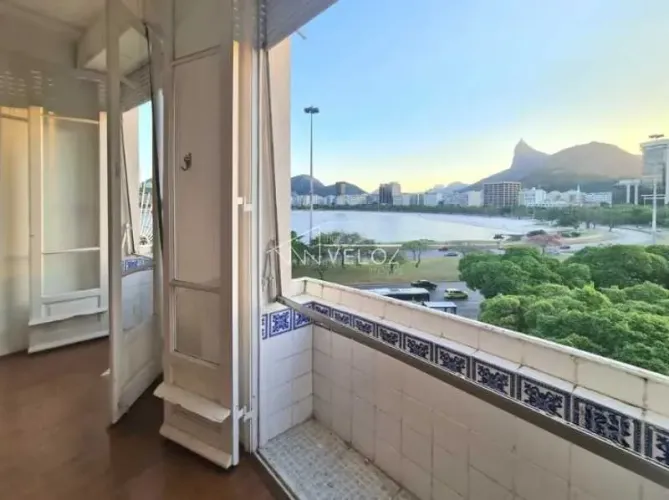 Apartamento - / Residencial / Botafogo