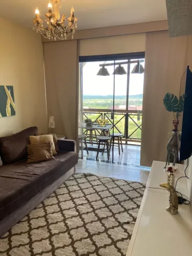 Venda Flat Monte Castelo. Rentabilidade descanso e lazer! 2 quartos, varanda, mobiliado.