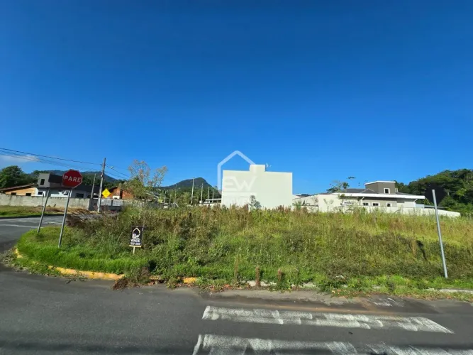 Lote Pronto Para Construir com Área Total de 412m² em Schroeder, SC