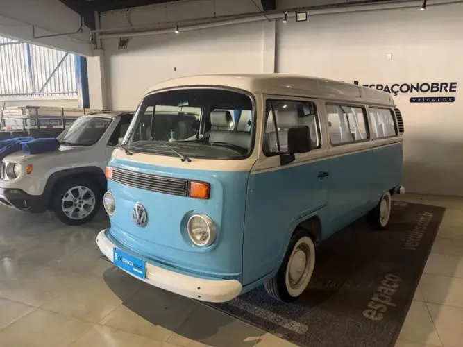 Volkswagen Kombi Standard/ Luxo/ Serie Prata 2006