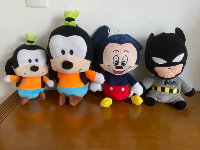 Pelucias personagens