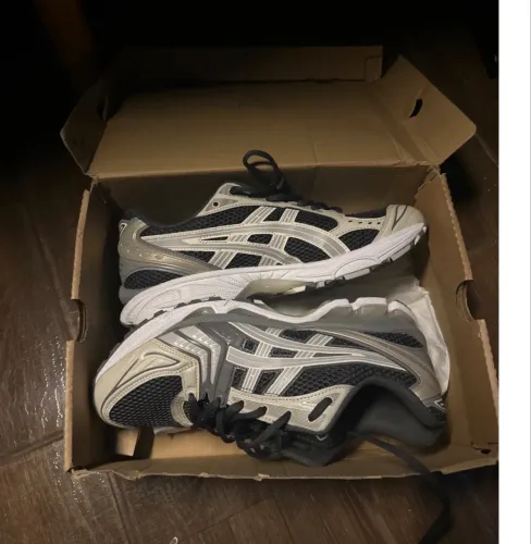 Tênis Asics Gel-Kayano 14 obsidian gray cement