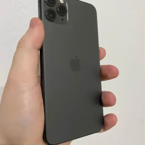 iPhone 11 Pro Max 64GB no preço pra sair hoje