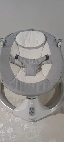 Cadeira de Descanso e Balanço Bebê Elétrica Maxi Baby