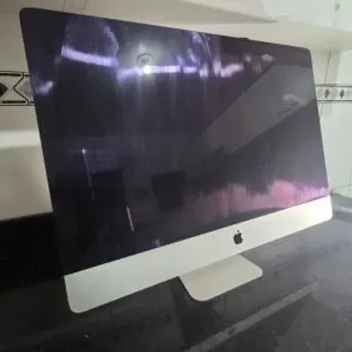 Imac 2012 em ótimo estado. Funcionando tudo.