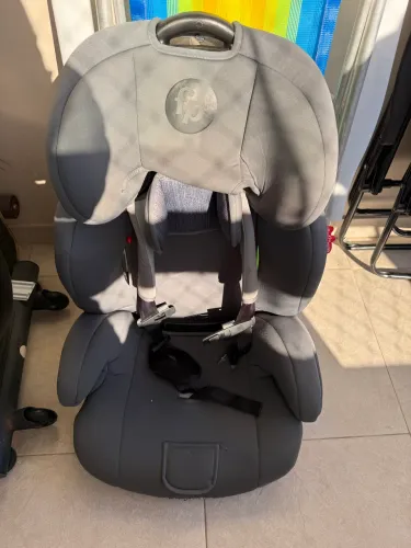 Cadeirinha carro 