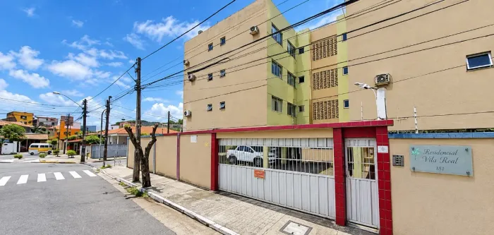 Apartamento espaçoso à Venda no Montese , Localização central.