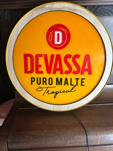 Letreiro DEVASSA 55/55cm