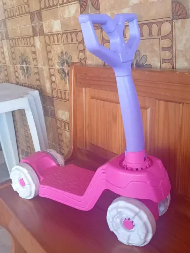 Patinete infantil até 3 anos