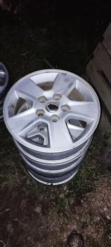 Rodas Kia Cerato 15 furação 5x114