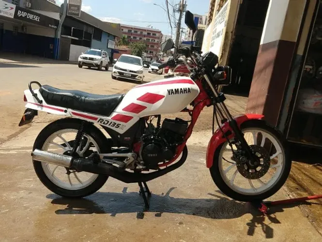 RD 135 Z -1989