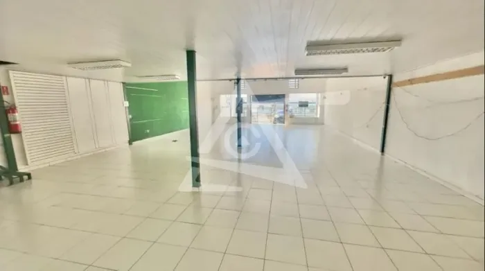 Salão para alugar em Campinas, Jardim Paulicéia, com 180 m²