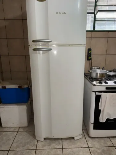 Geladeira eletrolux air flow (ACEITO OFERTAS)