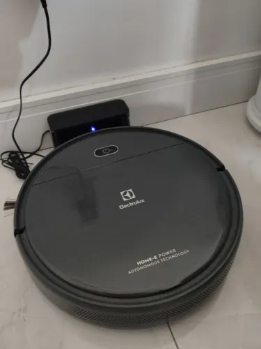 Robô Aspirador Electrolux Home E-Power ERB30