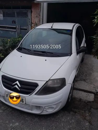 Citroen C3 GLX 1.4/ GLX Sonora 1.4 Flex 8V 5P 2012