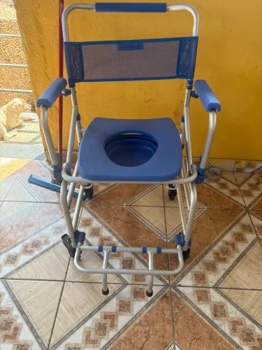 Cadeira de banho para deficiente 