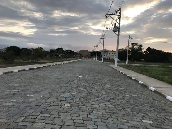 Terreno no Loteamento Barra de Ururai, 7x20 infraestrutura e escritura, financiado pela Ca