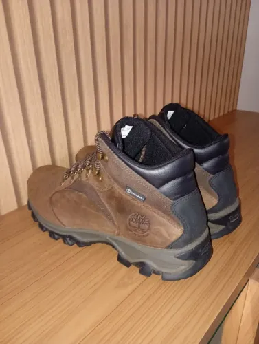 Bota Timberland Walterproof impermeável 