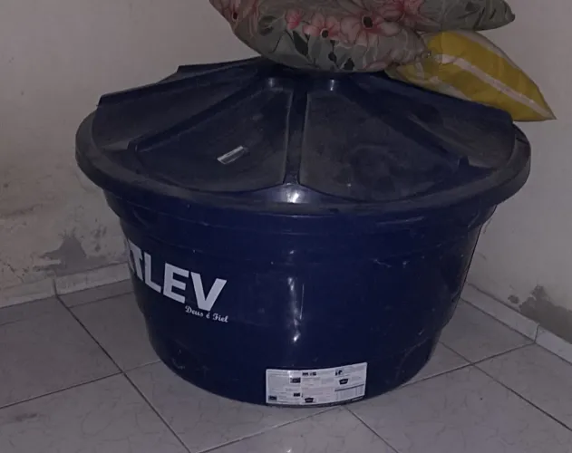Caixa de água fortlev 310 litros nova