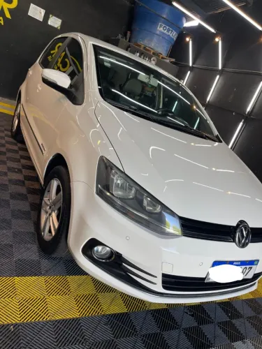 Volkswagen Fox Highline 1.6 Flex 16V 5P 2015