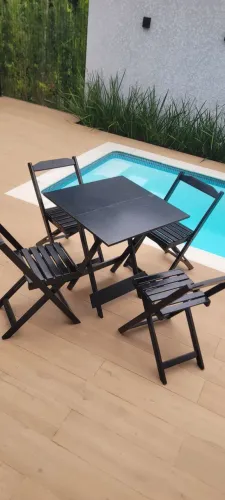 Mesa de bar com 4 cadeiras