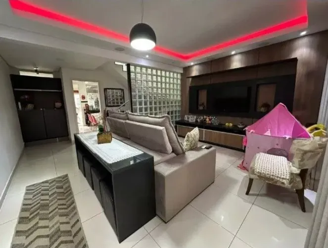 Casa com 3 dormitórios à venda, 96 m² por R$ 535.000,00 - Sapucaias III - Contagem/MG