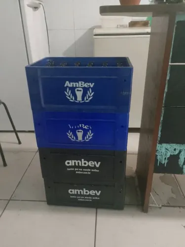 Vasilhames completos de cervejas 300ml padrão AMBEV