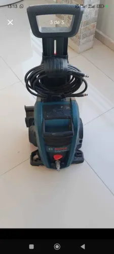 Vendo lavadora de alta pressão e aspirador de água e pó.