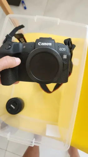 Canon rp semi nova com lente
