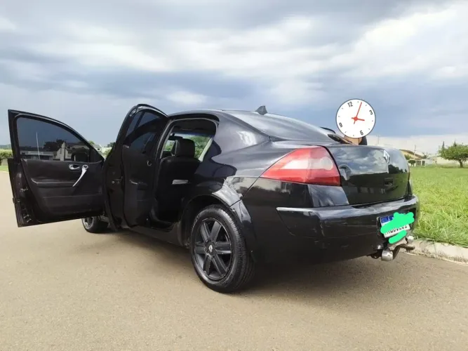 Renault Megane Sedan Dynamique Hi-flex 1.6 16V 2009
