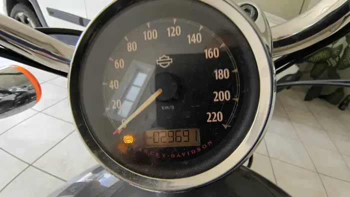 Vendo Harley XL1200 2014