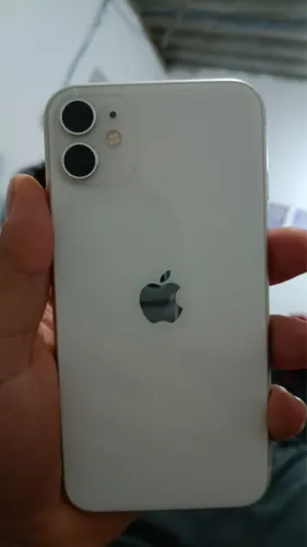 iPhone 11 todo original nunca aberto 