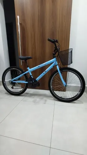 Bicicleta aro 24 menina