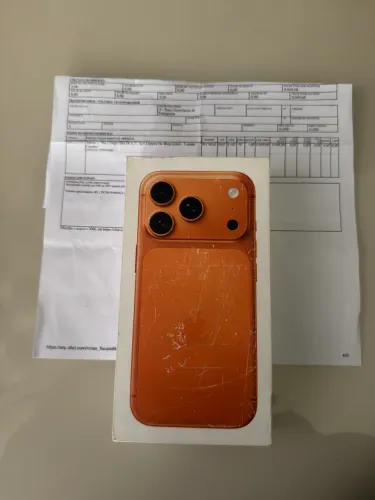 iPhone 17 pro lacrado