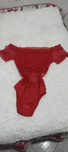 body vermelho com renda tam g peq..há mais modelos e tamanhos zap 11- *