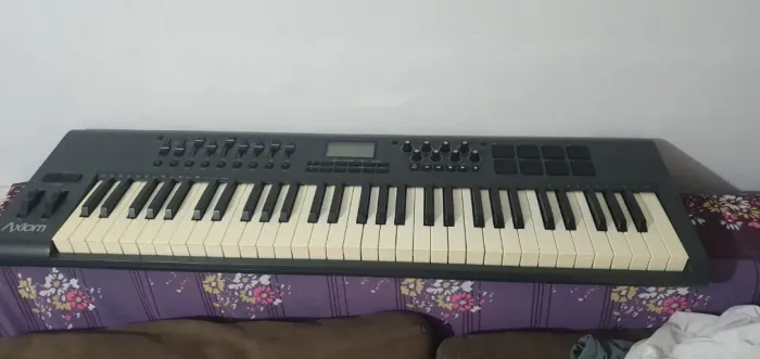 Controladora MAudio Axiom 61 teclas