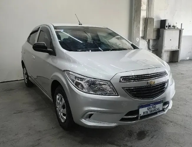 Chevrolet Onix Hatch LT 1.0 8V Flex Power Mec. 4P 2015