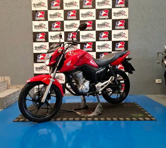 Honda Fan 160 2024 com apenas 15.000 km Impecável