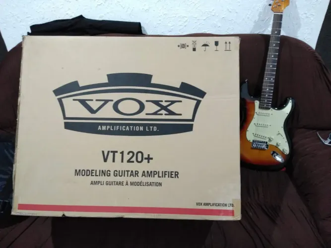 Amplificador d/ guitarra Vox 150w
