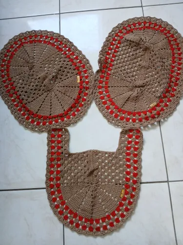 Kit para banheiro em croche