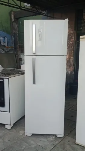 Geladeira Electrolux Frost Free Branca - Oportunidade ÚNICA! Aproveite Antes Que Seja Vend