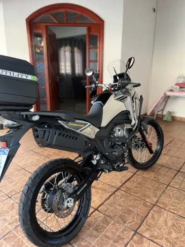 Sahara 300 adventure 
