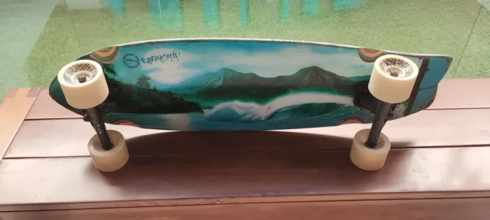 Skate simulador de Surf