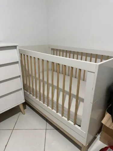 Berço Mini Cama Cozy - Branco com Carvalho